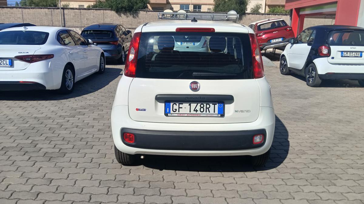 Fiat Panda 1.0 FireFly S&S 70CV Hybrid